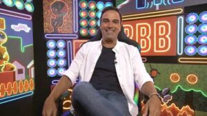 Tadeu Schmidt é elogiado por discurso em libras no BBB 22: ‘Foi Lindo’ Tadeu Schmidt é elogiado por discurso em libras no BBB 22: ‘Foi Lindo’