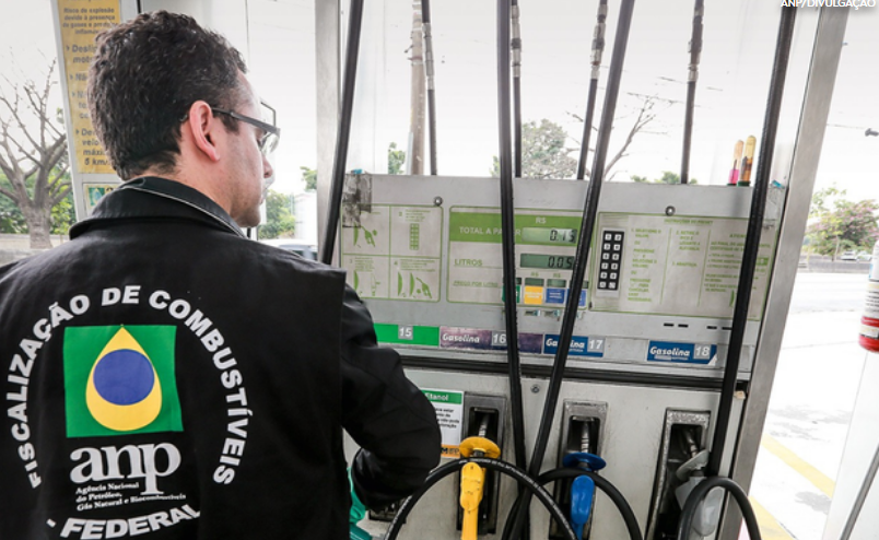 Fiscalização da ANP em postos de combustíveis de Mato Grosso do Sul intensifica monitoramento por alta nos valores Fiscalização da ANP em postos de combustíveis de Mato Grosso do Sul intensifica monitoramento por alta nos valores