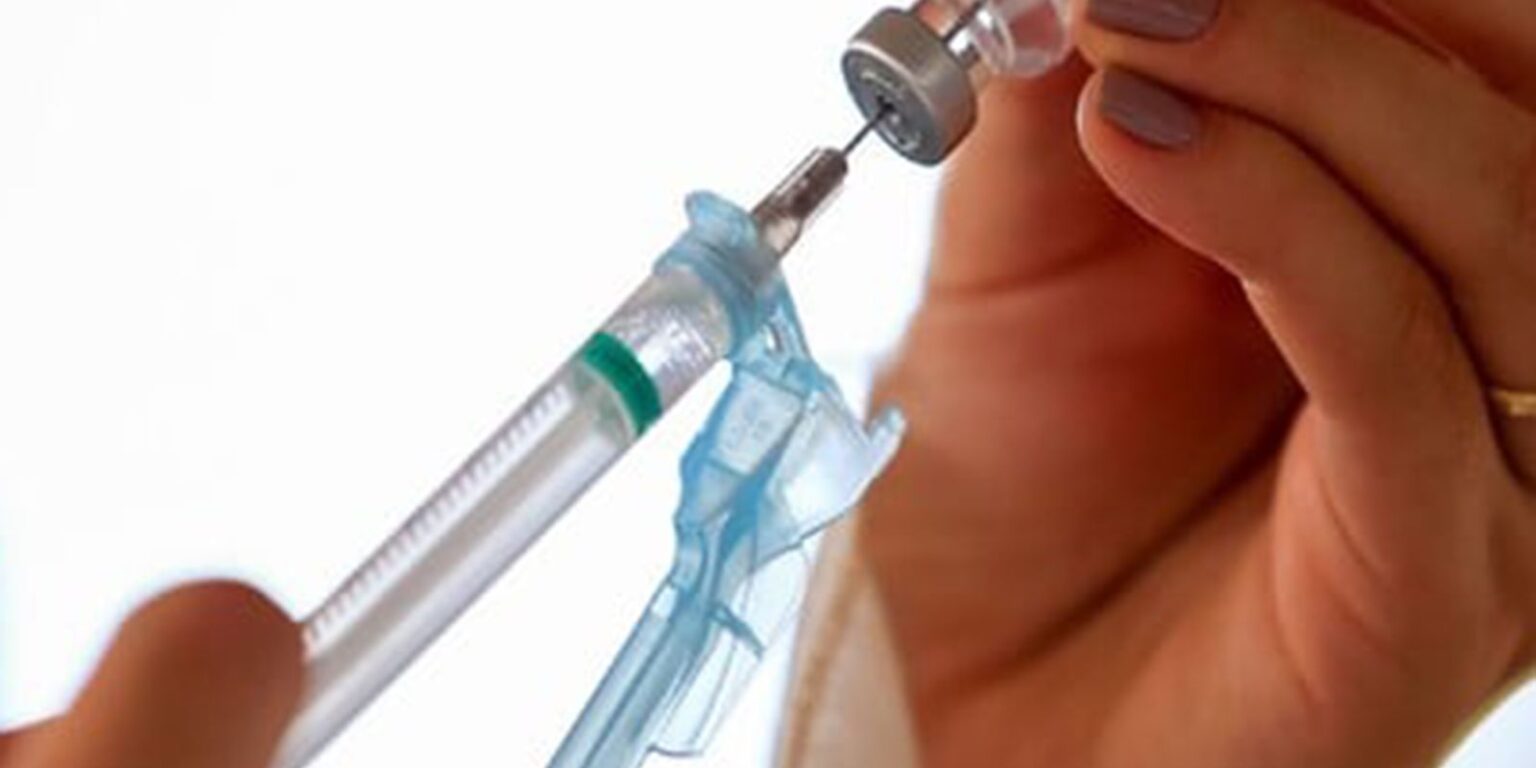 Vacina da herpes-zóster é segura para pacientes reumáticos, diz estudo vacina-da-herpes-zoster-e-segura-para-pacientes-reumaticos,-diz-estudo