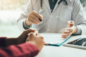 mec-pune-mais-de-50-cursos-de-medicina-por-desempenho-insuficiente