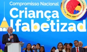 Brasil atinge meta com 66% das crianças alfabetizadas em idade certa brasil-atinge-meta-com-66%-das-criancas-alfabetizadas-em-idade-certa