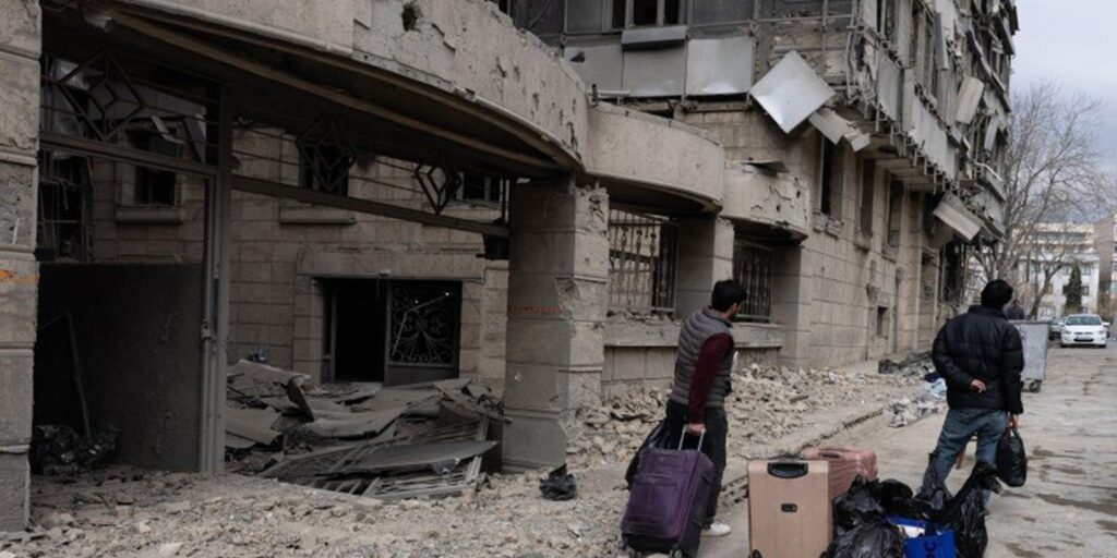 hospitais-e-clinicas-do-ira-sao-alvos-de-ataques-de-israel-e-eua