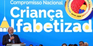 Brasil atinge meta com 66% das crianças alfabetizadas em idade certa brasil-atinge-meta-com-66%-das-criancas-alfabetizadas-em-idade-certa