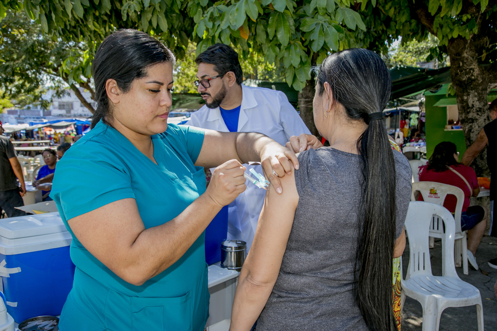 Corumbá recebe 2.635 doses de vacina contra Influenza e promove Dia D de vacinação neste sábado corumba-recebe-2.635-doses-de-vacina-contra-influenza-e-promove-dia-d-de-vacinacao-neste-sabado