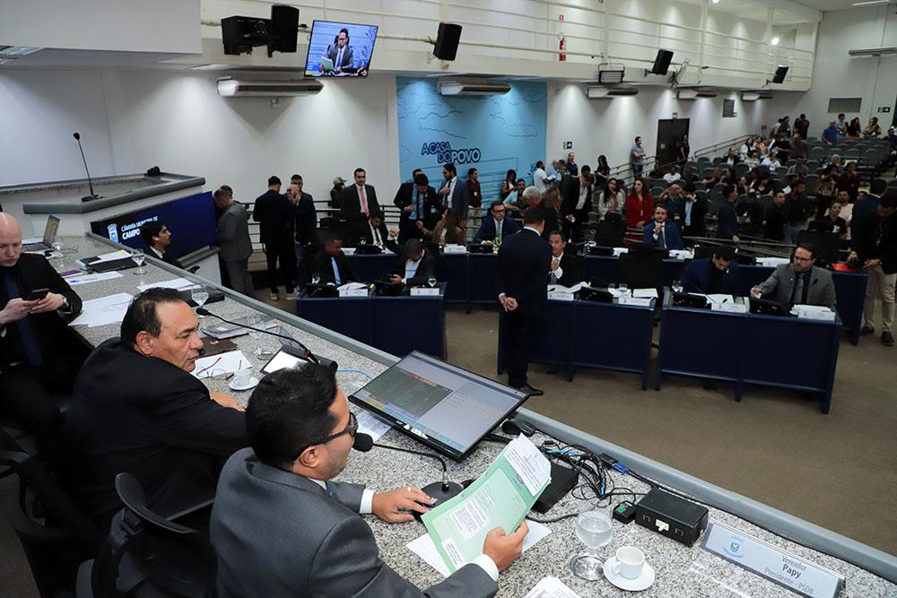 Câmara aprova projetos sobre motoristas de aplicativo e passe estudantil camara-aprova-projetos-sobre-motoristas-de-aplicativo-e-passe-estudantil
