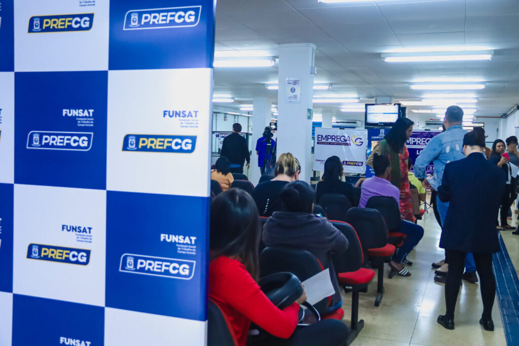 campo-grande-encerra-a-semana-com-1,3-mil-vagas-de-emprego-abertas;-confira