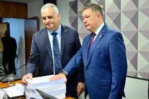 cpmi-do-inss-comeca-a-analisar-relatorio-com-pedido-de-indiciamento-de-218-pessoas