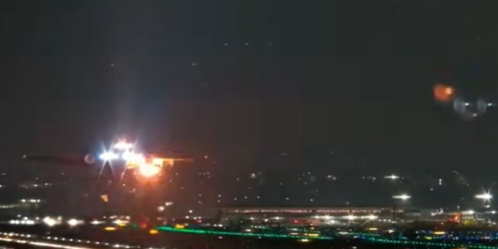Motor de avião explode e piloto faz pouso de emergência em São Paulo motor-de-aviao-explode-e-piloto-faz-pouso-de-emergencia-em-sao-paulo