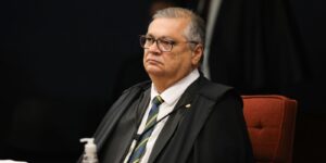 dino-questiona-transparencia-de-emendas-enviadas-a-igreja-da-lagoinha