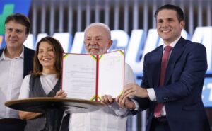 motta-destaca-avancos-na-educacao-e-reforca-papel-da-camara-em-projetos-do-setor
