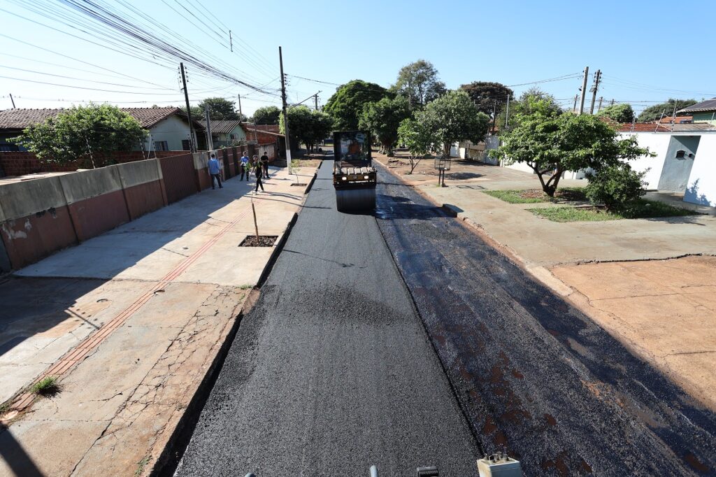 Dourados leva recapeamento ao Flórida II e melhora acesso ao Parque Antenor Martins dourados-leva-recapeamento-ao-florida-ii-e-melhora-acesso-ao-parque-antenor-martins