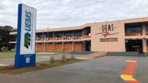 UEMS abre seleção de professores com salários de até R$ 10,2 mil