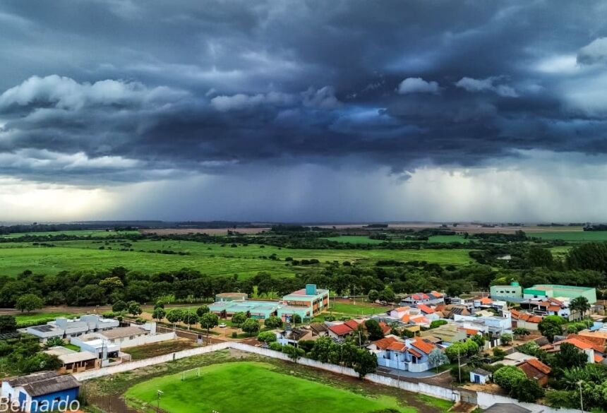 Frente fria se aproxima e deve provocar chuvas intensas em MS ao longo da semana Frente fria se aproxima e deve provocar chuvas intensas em MS ao longo da semana