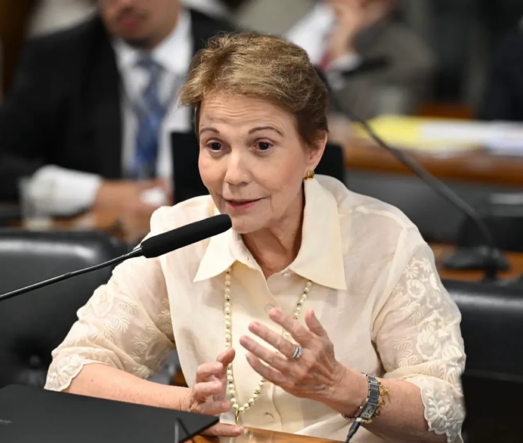 Tereza avisa o PL que não quer ser vice de Flávio Bolsonaro