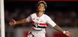 Brasileirão: Ferreira brilha e São Paulo aplica 4 a 1 no Cruzeiro