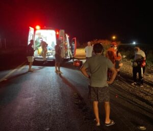 Queda de moto deixa duas mulheres feridas na BR-376 em Nova Andradina