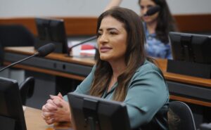 projeto-obriga-aplicativos-de-transporte-a-oferecer-opcao-de-motorista-mulher-para-passageiras