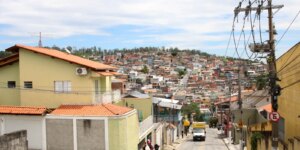 Habitantes de Perus, em SP, acusam fraude em audiência pública habitantes-de-perus,-em-sp,-acusam-fraude-em-audiencia-publica