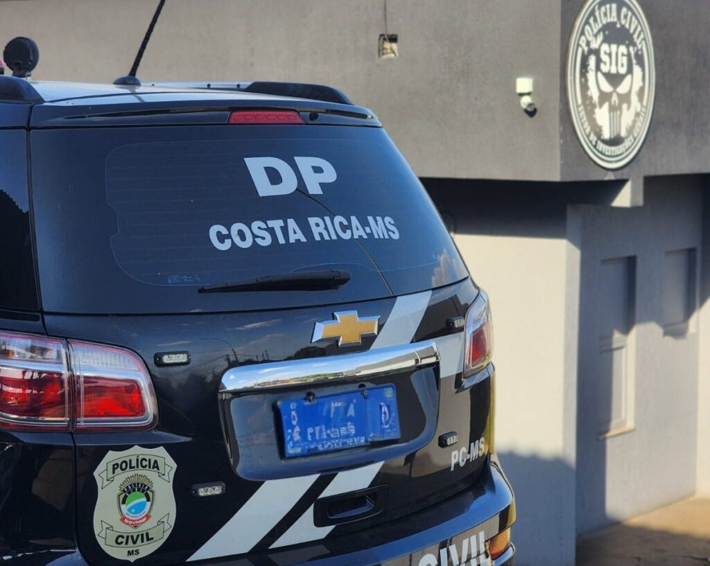 Jovem é morto e mulher baleada em atentado na cidade de Costa Rica jovem-e-morto-e-mulher-baleada-em-atentado-na-cidade-de-costa-rica