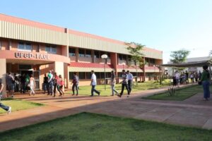 Último dia para se inscrever em processo seletivo de professores na UFGD ultimo-dia-para-se-inscrever-em-processo-seletivo-de-professores-na-ufgd