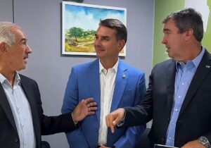 flavio-bolsonaro-participara-da-abertura-e-assistira-show-na-expogrande