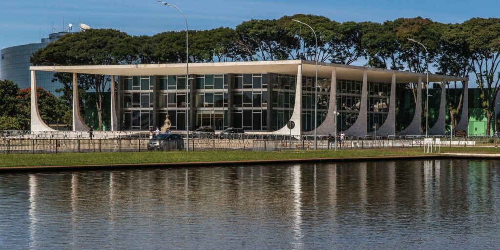 STF julga hoje se eleição será direta ou indireta no Rio de Janeiro stf-julga-hoje-se-eleicao-sera-direta-ou-indireta-no-rio-de-janeiro