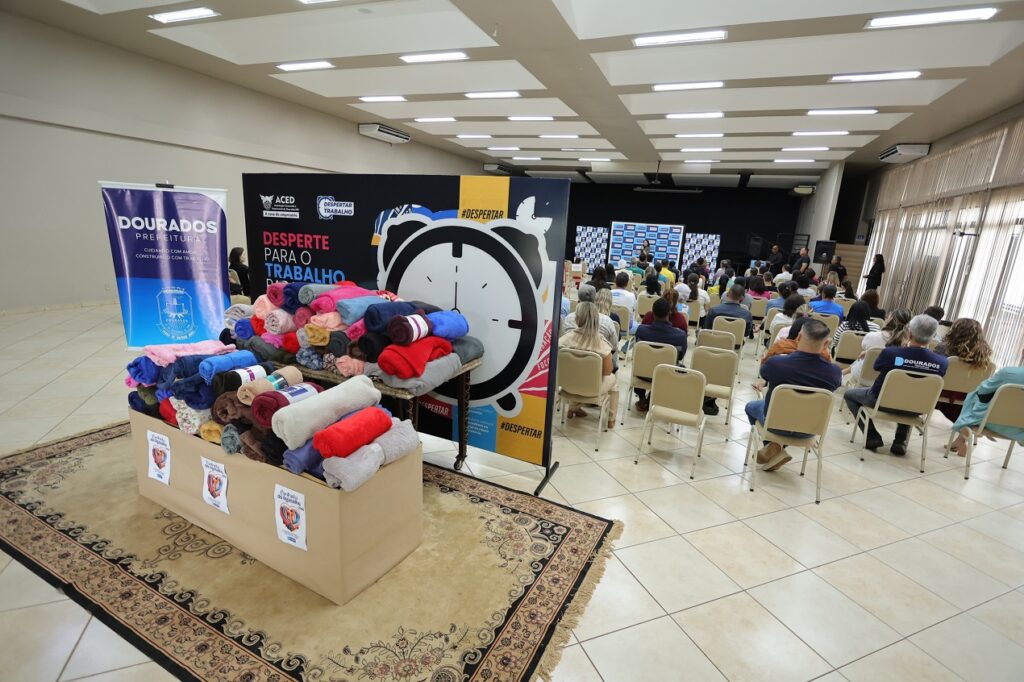 dourados-lanca-campanha-do-agasalho-2026-com-meta-de-arrecadar-20-mil-pecas