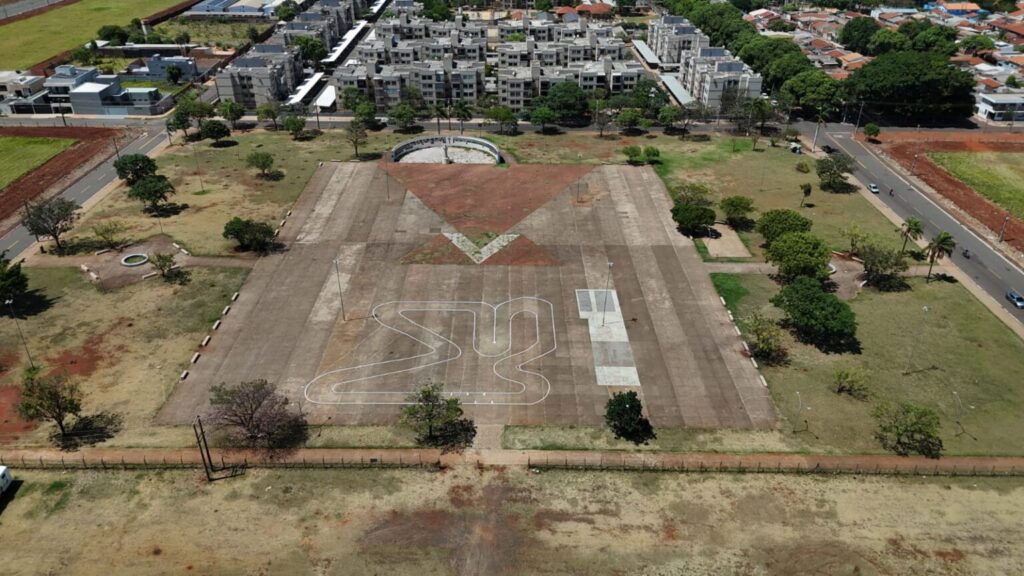 prefeitura-da-capital apresenta-proposta-para-requalificar-praca-do-papa 