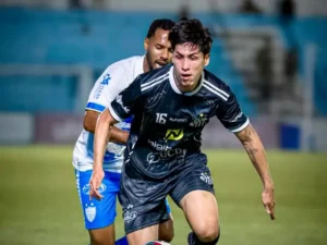 fora-de-casa,-operario-fica-no-empate-sem-gols-com-o-crac