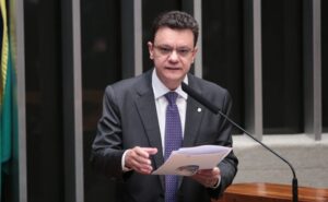 Câmara elege Odair Cunha para vaga de ministro do TCU camara-elege-odair-cunha-para-vaga-de-ministro-do-tcu