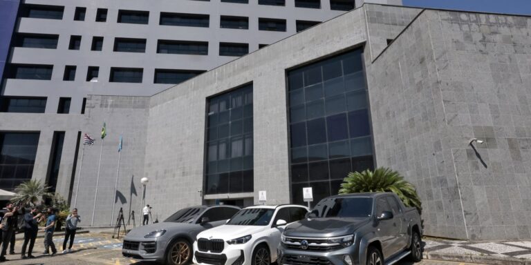 Ação da PF prende influenciadores envolvidos em lavagem de dinheiro acao-da-pf-prende-influenciadores-envolvidos-em-lavagem-de-dinheiro