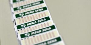 Mega-Sena acumula novamente e prêmio principal vai para R$ 60 milhões mega-sena-acumula-novamente-e-premio-principal-vai-para-r$-60-milhoes
