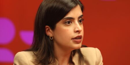 moraes-vota-pela-condenacao-de-eduardo-bolsonaro-por-difamar-tabata