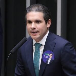 hugo-motta-diz-que-espera-que-veto-de-lula-ao-pl-da-dosimetria-seja-derrubado