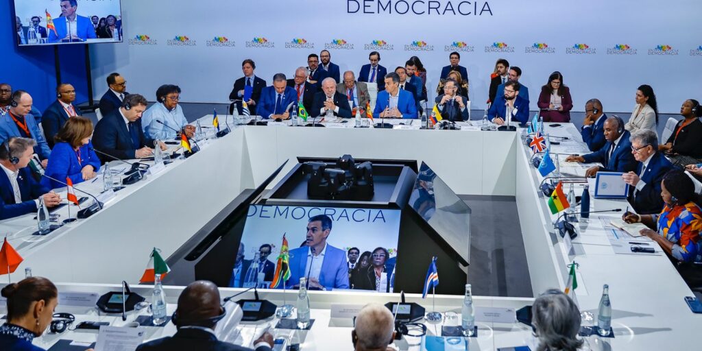 pobres-nao-podem-pagar-por-irresponsabilidade-das-guerras,-diz-lula