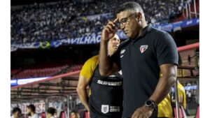 roger-aponta-falhas-na-defesa-e-ataque-do-sao-paulo-apos-derrota-para-o-vasco-em-sao-januario