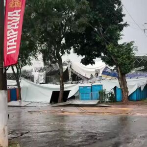 temporal-rapido-causa-estragos-e-cancela-show-gratuito-do-encerramento-da-86a-expogrande