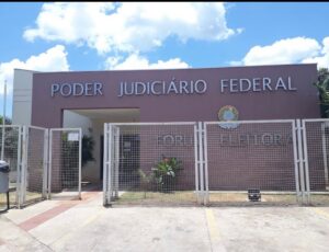 psb-pede-mandato-de-vereador-que-trocou-de-partido-fora-da-janela-partidaria