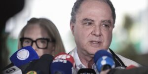 Médico diz que Lula retirou lesão e deve repousar nos próximos dias medico-diz-que-lula-retirou-lesao-e-deve-repousar-nos-proximos-dias