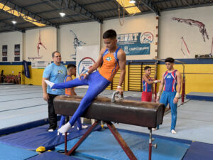 ginastica-artistica-desperta-vocacoes-entre-jovens-na-capital