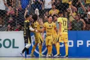 juventude-ag-vence-o-minas,-vai-as-oitavas-da-copa-lnf-e-espera-sorteio