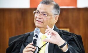 dino-diz-que-stf-seguira-monitorando-emendas-parlamentares-por-falta-de-transparencia
