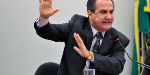 Silas Malafaia será réu por injúria contra comandante do Exército silas-malafaia-sera-reu-por-injuria-contra-comandante-do-exercito