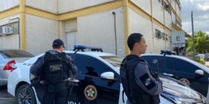 rapper-oruam,-a-mae-e-o-irmao-sao-procurados-em-operacao-contra-o-cv