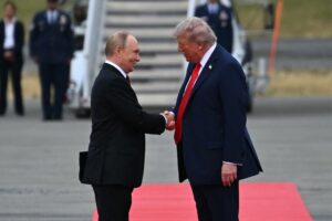 Putin e Trump conversaram por telefone sobre o Oriente Médio putin-e-trump-conversaram-por-telefone-sobre-o-oriente-medio
