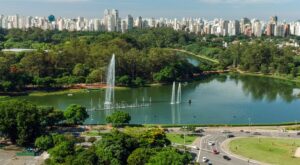 sp-e-rj-terao-sol-e-calor,-mas-frente-fria-traz-chuva-no-domingo