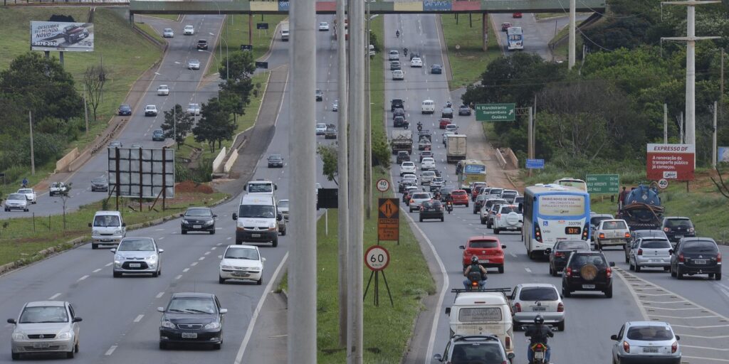 Número de roubos e furtos de veículos em SP cai 37,3% no 1º trimestre numero-de-roubos-e-furtos-de-veiculos-em-sp-cai-37,3%-no-1o-trimestre