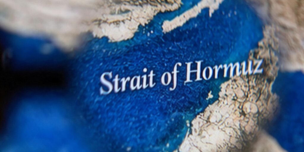 Fechamento do Estreito de Ormuz acende alerta global fechamento-do-estreito-de-ormuz-acende-alerta-global