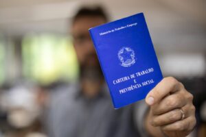 Emprego em alta: Nova Andradina, Batayporã e região têm mais de 290 vagas