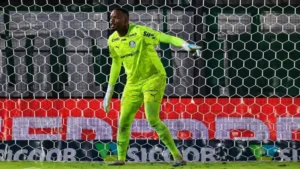 Carlos Miguel exalta Abel após vitória do Palmeiras e diz que técnico é ‘como um pai’ Carlos Miguel exalta Abel após vitória do Palmeiras e diz que técnico é ‘como um pai’